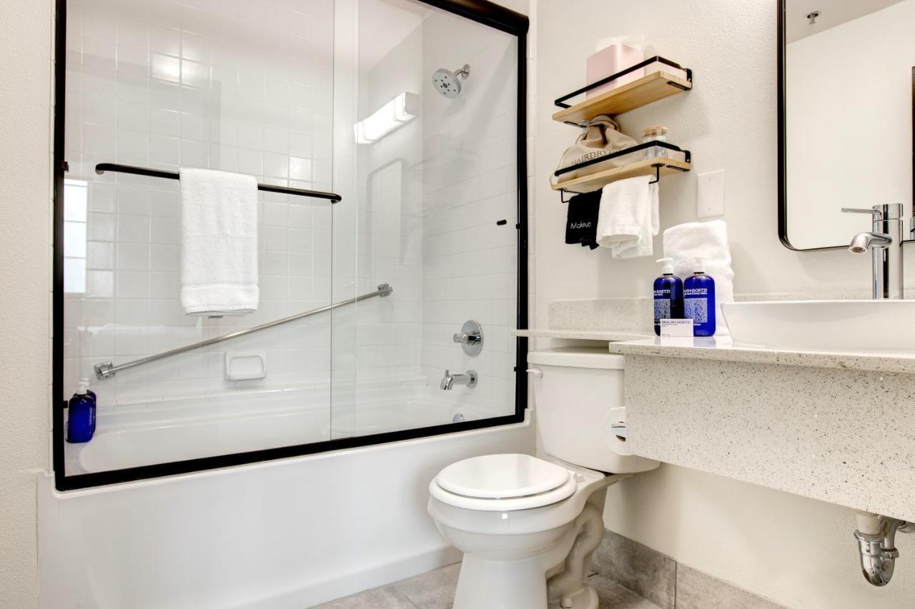 Elwood Hotel & Suites レキシントン エクステリア 写真